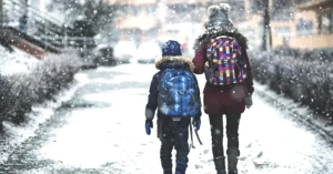 Okullar Tatil Mi? 4 Mart Çarşamba Dersler Cancel Oldu Mu?